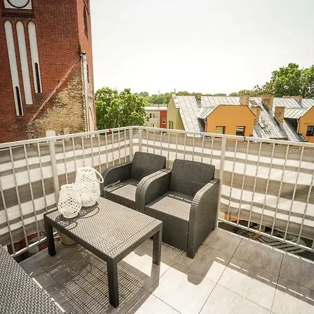 Apartament 3-pokojowy Pod Wieza דירה *