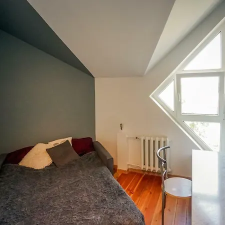 Apartament 3-pokojowy Pod Wieza דירה