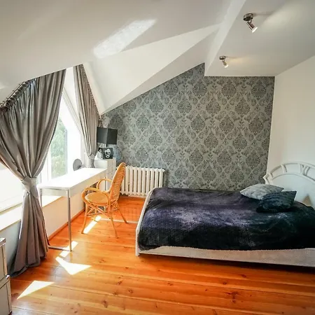 Apartament 3-pokojowy Pod Wieza דירה *